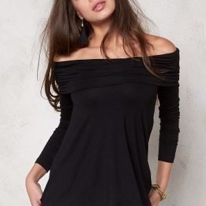 77thFLEA Tirana top Black