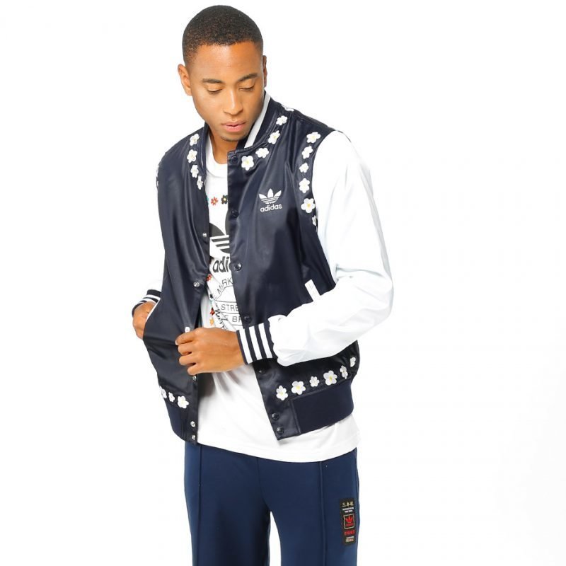 Adidas Daisy Varsity Pharrell Williams -takki