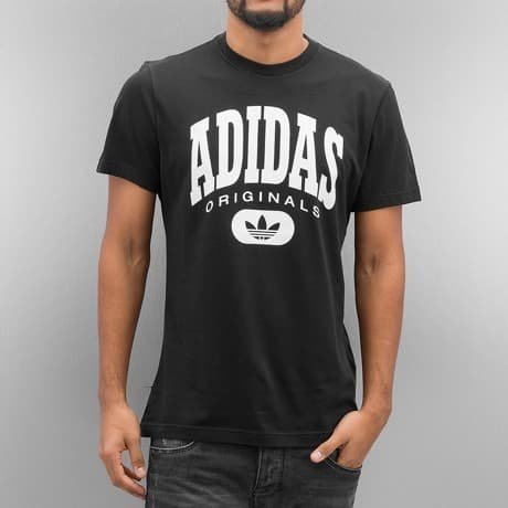 Adidas T-paita Musta