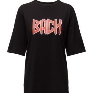 BACK Box T-Shirt Metal Back