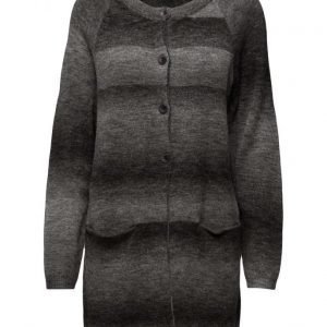 Brandtex Cardigan neuletakki