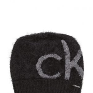 Calvin Klein Jeans Amina Logo Beanie 0