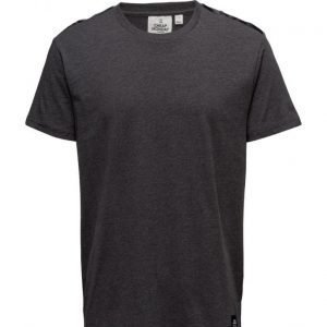 Cheap Monday Standard Strap Tee lyhythihainen t-paita