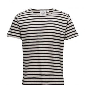 Cheap Monday Standard Stripe Tee Psyched Stripe lyhythihainen t-paita