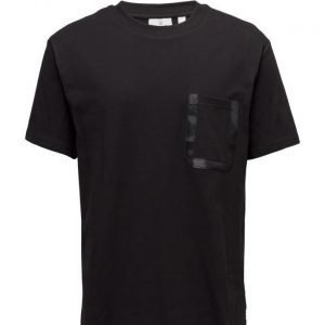 Cheap Monday Strange Tee lyhythihainen t-paita