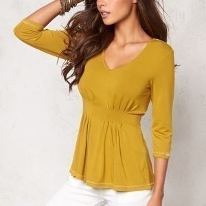 Chiara Forthi Araminta Jersey Top Mustard