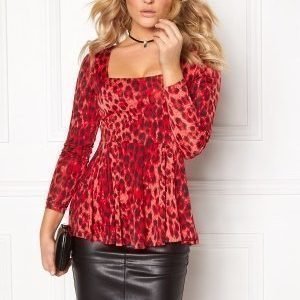 Chiara Forthi Leo Peplum Top Red/Black