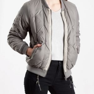 Cream Avia Bomber takki