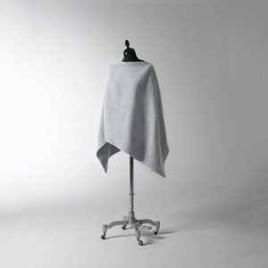 Design House Stockholm Pleece Poncho New Vaaleanharmaa