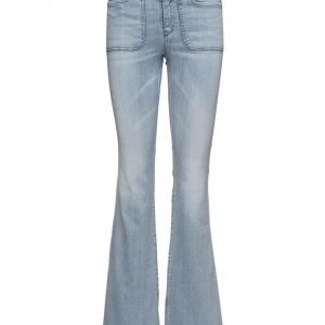 Diesel Women Sandyb-Patch 0851x leveälahkeiset farkut