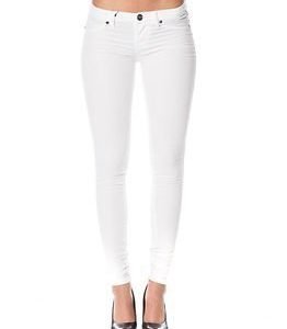 Dr. Denim Kissy White