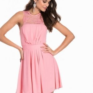 Elise Ryan Chiffon Skater Dress Juhlamekko Pink