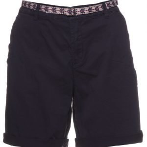 Esprit Casual Puuvillashortsit