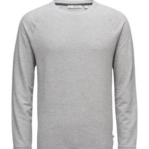 Esprit Casual Sweaters pyöreäaukkoinen neule