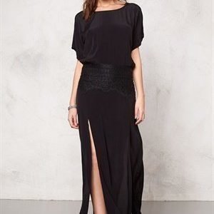 F.A.V Lily Lace Long Black 2