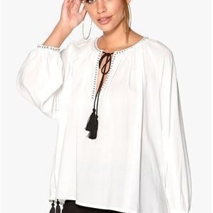 F.A.V Nice Tassle Blouse White