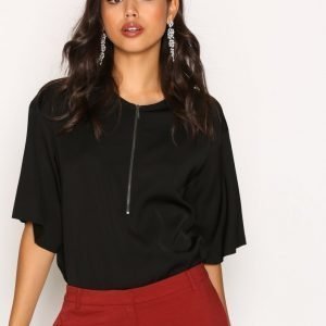 Filippa K Paige Square Draped Shirt Arkipaita Black