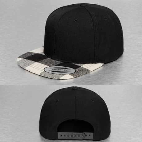 Flexfit Snapback Lippis Musta