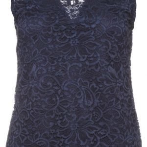 Freequent Lanielle Lace Top Pitsitoppi