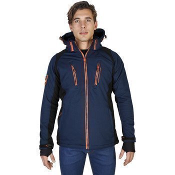 Geographical Norway Raket_man pusakka