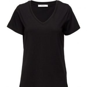 Gestuz Em Ss V-Neck