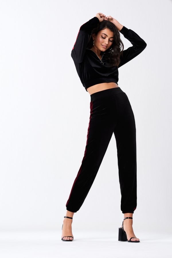 Gina Tricot Carmen Velvet Trousers Housut Red / Black Str