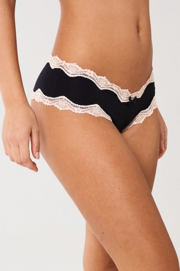 Gina Tricot Day Brazilian Alushousut Creamblack