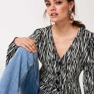 Gina Tricot Hanneli Button Down Blouse Pusero Zebra