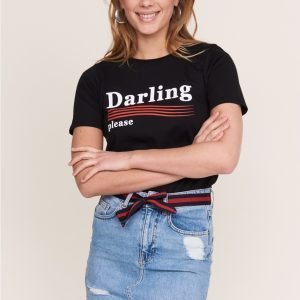 Gina Tricot Ivory Tee T-Paita Black / Darling