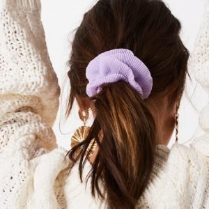 Gina Tricot Izabella Scrunchie Hiuslenkki Purple