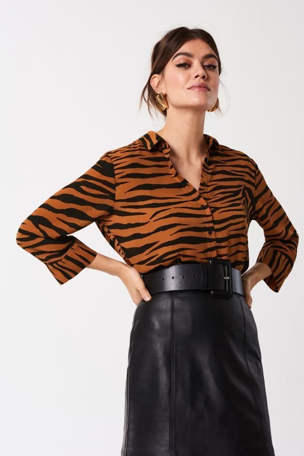 Gina Tricot Kajsa Paitapusero Tiger / Aop