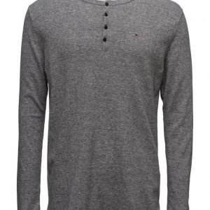 Hilfiger Denim Thdm Henley Sweater L/S 6 pyöreäaukkoinen neule