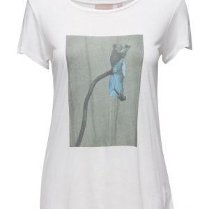 InWear Humas Tee By Helena Christensen