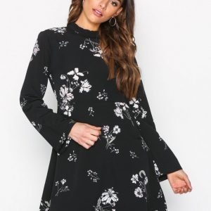 Jacqueline De Yong Jdyamelia L / S Dress Wvn Pitkähihainen Mekko Musta