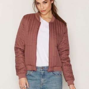 Jacqueline De Yong Jdyhollie Quilted Bomber Otw Takki Tumma Vaaleanpunainen