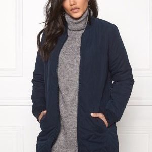 Jacqueline de Yong Alisha quilted coat Sky captain