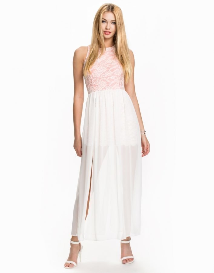 John Zack Lace & Chiffon Maxi Dress - Vaatekauppa24.fi