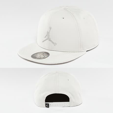 Jordan Snapback Lippis Beige