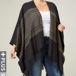 Junarose Brammer Loose poncho