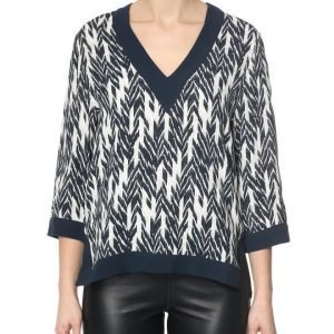 Just Female Ikat pusero