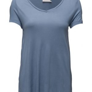 Kaffe Anna T-Shirt- Min 2