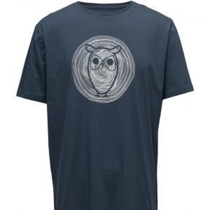 Knowledge Cotton Apparel Tee W/ Owl Wooden Print Gots lyhythihainen t-paita