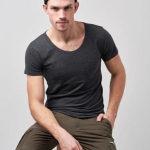 Kvarn Hans Tee Dark Grey Melange