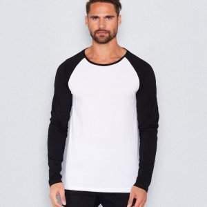 Kvarn Hilding Raglan Black/White