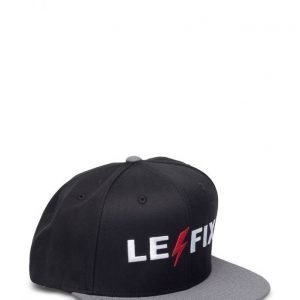 Le-Fix Snap Back Flash Logo Cap lippis
