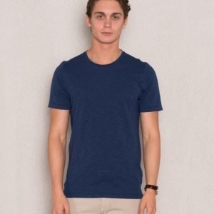 Ljung by Marcus Larsson Core Tee Dusty Blue