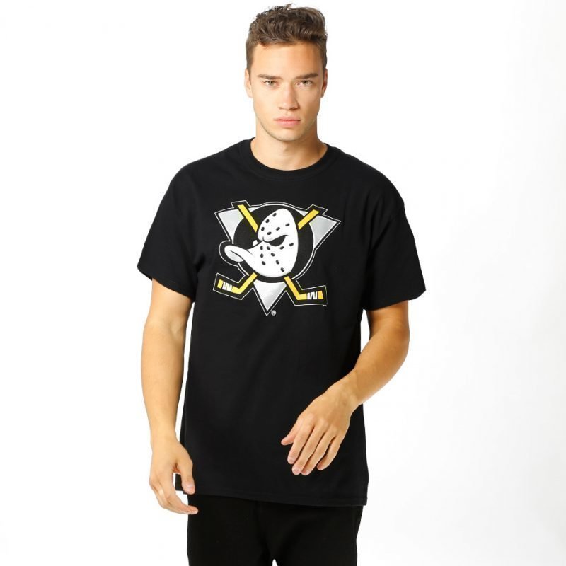 Majestic Athletic NHL Logo -t-paita