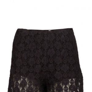 Mango Lace Lining Shorts shortsit