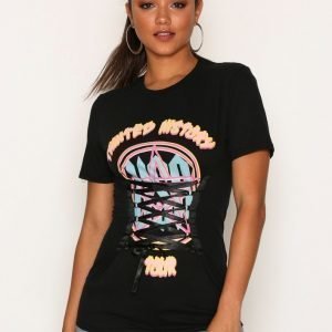 Missguided Tainted History Graphic T Shirt T-Paita Black