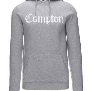 Mister Tee Compton collegehuppari